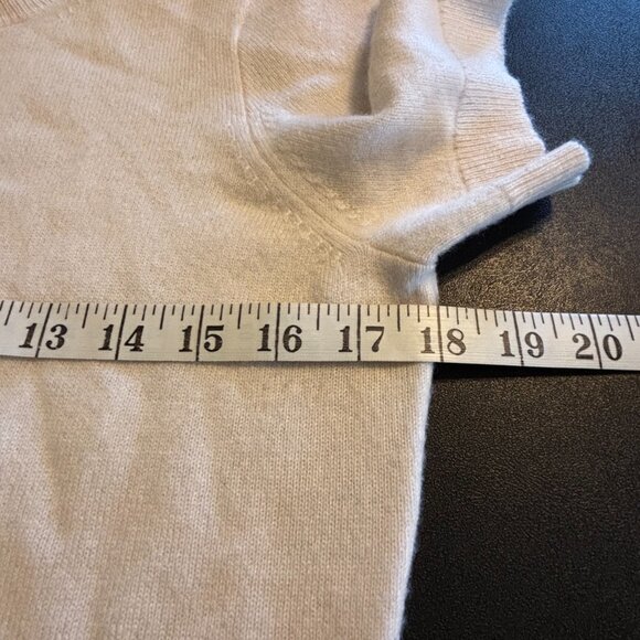 J.Crew Cashmere Short-Sleeve Sweater - Size Small - Cream Ivory - Picture 7 of 9